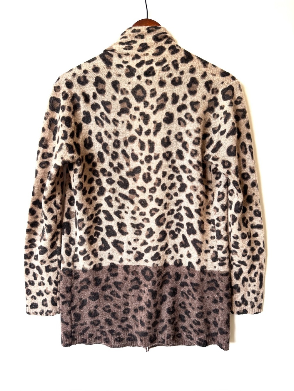 M Magaschoni leopard print cashmere cardigan sweater - Picture 7 of 8